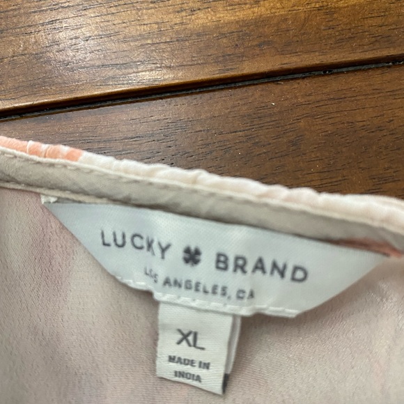 Lucky Brand floral blouse with cutouts in the front. - Picture 3 of 4